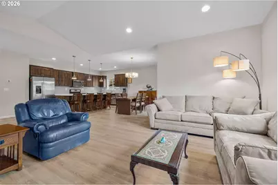 442 SE Pioneer Dr, Prineville, OR 97754 - Photo 9