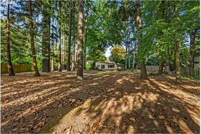 7825 SW Hall Blvd, Beaverton, OR 97008 - Photo 37