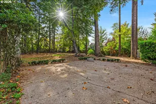 7825 SW Hall Blvd, Beaverton, OR 97008 - Photo 43