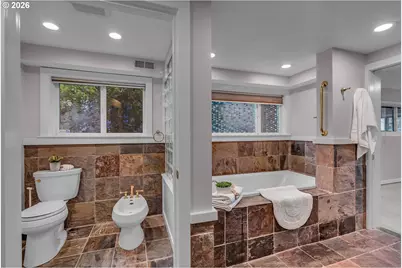 7825 SW Hall Blvd, Beaverton, OR 97008 - Photo 23