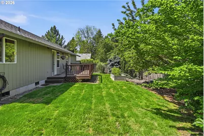 10727 SE Rex St, Portland, OR 97266 - Photo 35