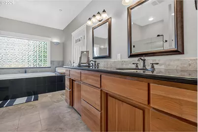733 Queens Ave, Creswell, OR 97426 - Photo 17