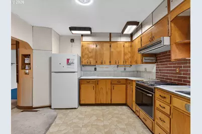 453 NE Yamhill St, Willamina, OR 97396 - Photo 13