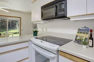 16350 SW Royalty Pkwy, King City, OR 97224 - Photo 13