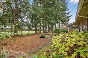 1204 N Elliott Rd, Newberg, OR 97132 - Photo 33