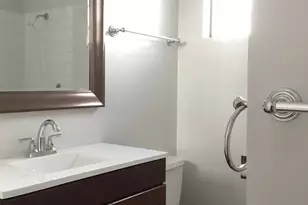 2536 NE Hoyt St, Portland, OR 97232 - Photo 21