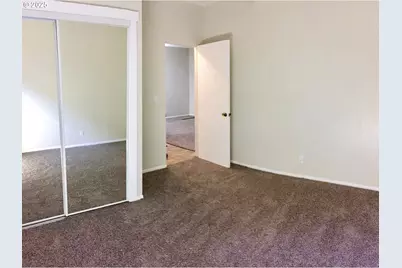 2536 NE Hoyt St, Portland, OR 97232 - Photo 47