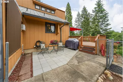 320 Rays Ln, Tenmile, OR 97481 - Photo 27