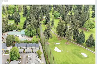 327 Country Club Rd, Eugene, OR 97401 - Photo 47