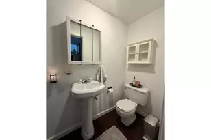 327 Country Club Rd, Eugene, OR 97401 - Photo 15