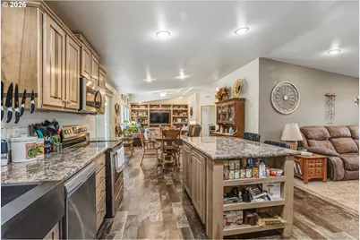245 W 2nd St, Ryderwood, WA 98581 - Photo 15
