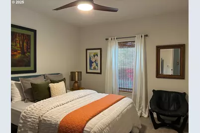 393 Knoll Terrace Dr, Canyonville, OR 97417 - Photo 17