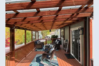 393 Knoll Terrace Dr, Canyonville, OR 97417 - Photo 29