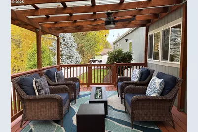 393 Knoll Terrace Dr, Canyonville, OR 97417 - Photo 27