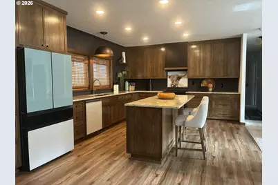 393 Knoll Terrace Dr, Canyonville, OR 97417 - Photo 3