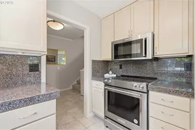 70 Oswego Smt, Lake Oswego, OR 97035 - Photo 5