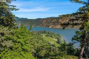 476 Country Club Rd, Hood River, OR 97031 - Photo 1