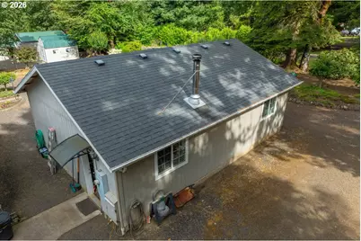 273 Golden Dr, Scottsburg, OR 97473 - Photo 5