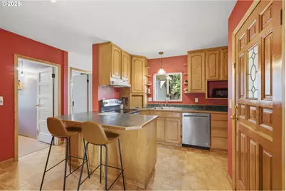 1902 6th St, Tillamook, OR 97141 - Photo 15