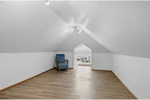 1902 6th St, Tillamook, OR 97141 - Photo 29