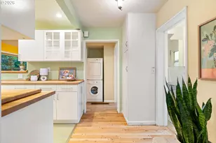 105 NE 66th Ave, Portland, OR 97213 - Photo 17