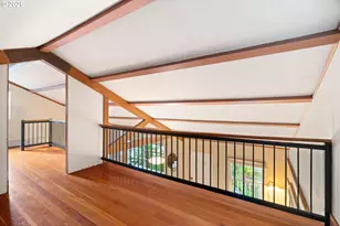 105 NE 66th Ave, Portland, OR 97213 - Photo 15