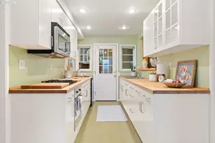 105 NE 66th Ave, Portland, OR 97213 - Photo 19