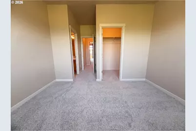 19899 Quaking Aspen Ave, Oregon City, OR 97045 - Photo 11