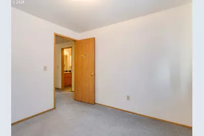 9319 NE 136th Ave, Vancouver, WA 98682 - Photo 15