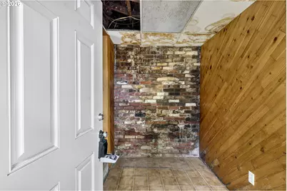 16701 SE Stephens St, Portland, OR 97233 - Photo 11