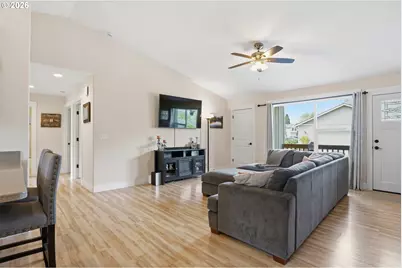 1343 NE Sunrise Ln, Hillsboro, OR 97124 - Photo 7