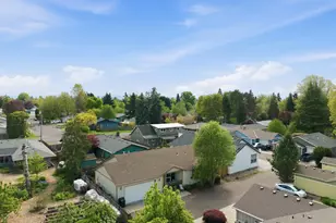 1343 NE Sunrise Ln, Hillsboro, OR 97124 - Photo 37
