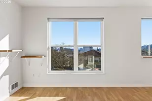 325 NW Uptown Terrace, Portland, OR 97210 - Photo 23