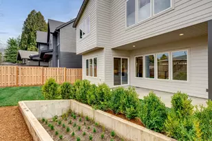 1690 16th St, West Linn, OR 97068 - Photo 5