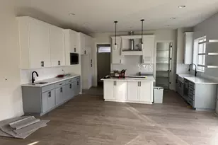 1690 16th St, West Linn, OR 97068 - Photo 3