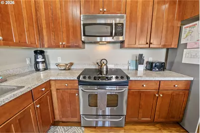 1000 N Holladay Dr #309, Seaside, OR 97138 - Photo 7