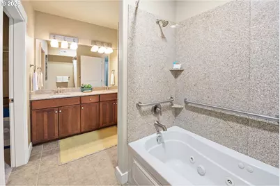 1000 N Holladay Dr #309, Seaside, OR 97138 - Photo 25