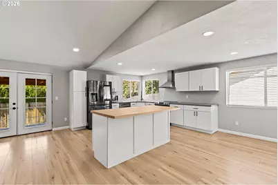 10220 NW 24th Ave, Vancouver, WA 98685 - Photo 11