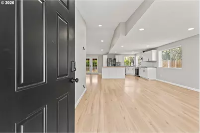 10220 NW 24th Ave, Vancouver, WA 98685 - Photo 5