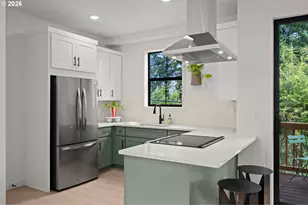 3797 SW Iowa St, Portland, OR 97221 - Photo 9
