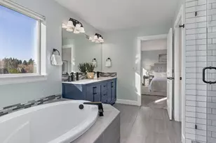 2805 York St, West Linn, OR 97068 - Photo 23