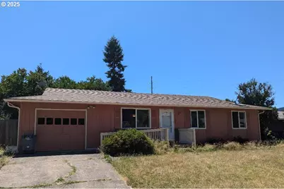 47696 W 1st St, Oakridge, OR 97463 - Photo 1