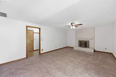 837 SW River Dr, Dallas, OR 97338 - Photo 15