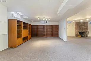 7126 N Ivanhoe St, Portland, OR 97203 - Photo 35