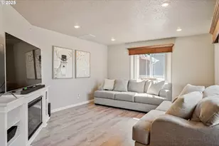 409 Cunningham Rd, Kelso, WA 98626 - Photo 11