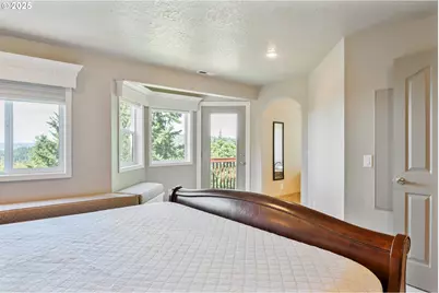 409 Cunningham Rd, Kelso, WA 98626 - Photo 17