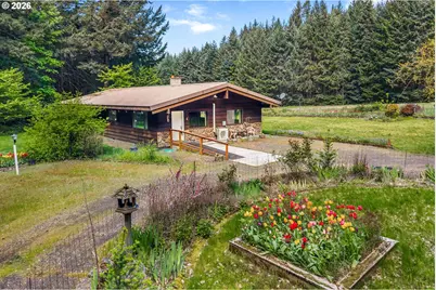 586 NW Loop Rd, White Salmon, WA 98672 - Photo 3