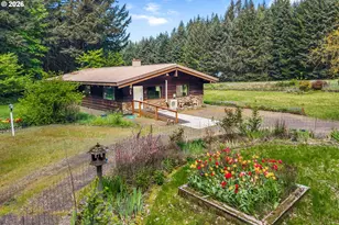586 NW Loop Rd, White Salmon, WA 98672 - Photo 3
