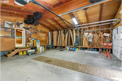 586 NW Loop Rd, White Salmon, WA 98672 - Photo 35