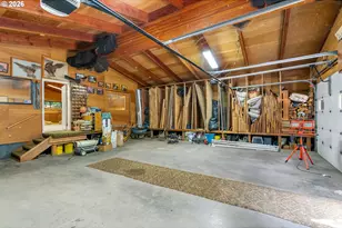 586 NW Loop Rd, White Salmon, WA 98672 - Photo 35